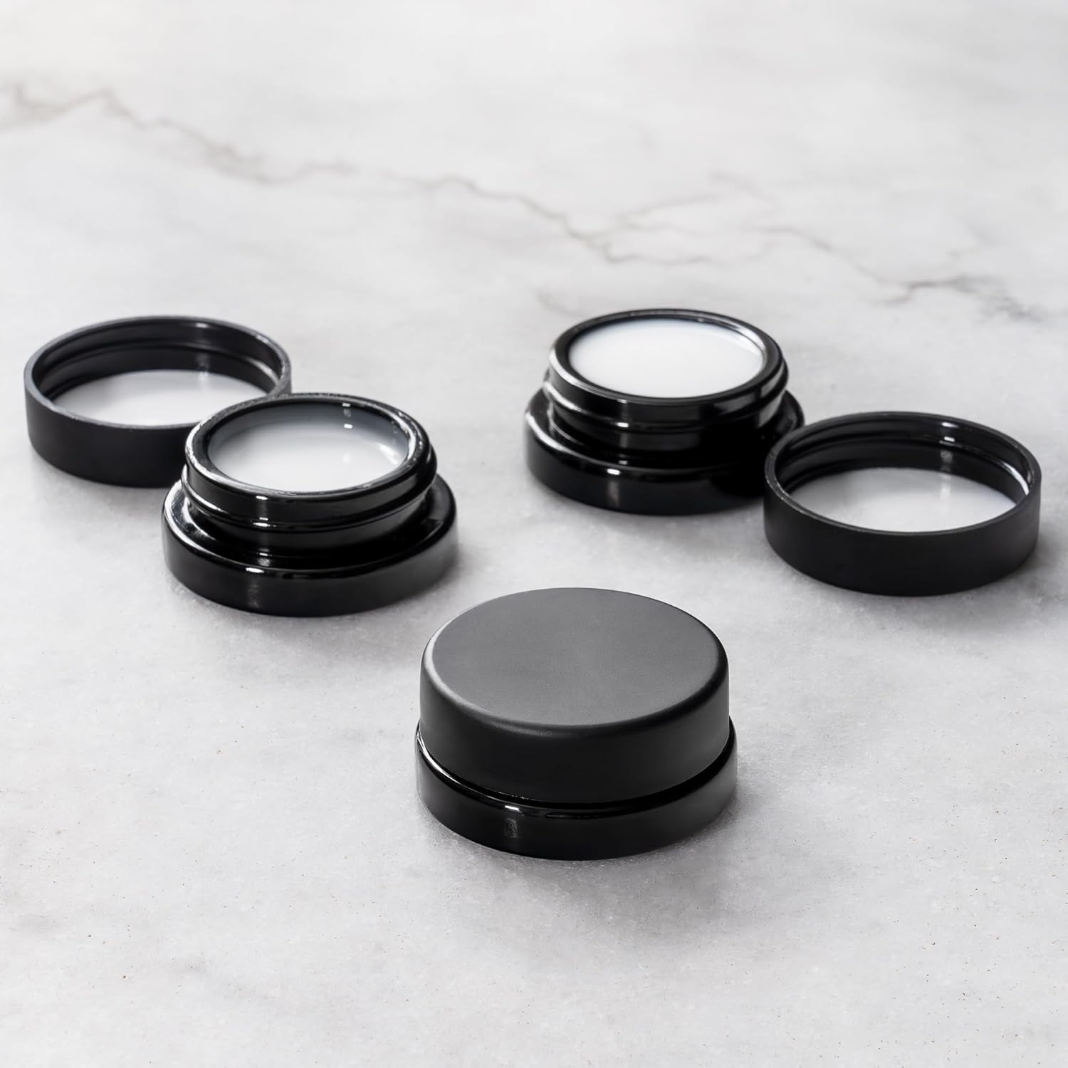 (90 Pack) 7ml Low Profile Black Glass Jars with Black Lids